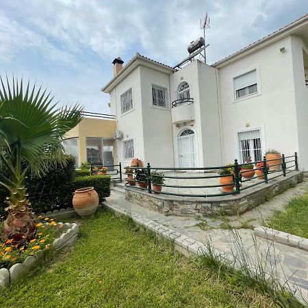 Seaside Apartment With Private Garden Néa Ankhíalos المظهر الخارجي الصورة