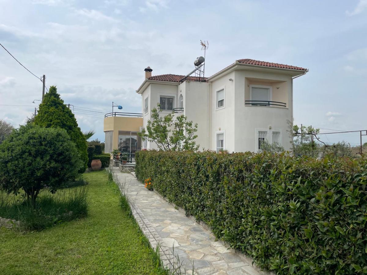 Seaside Apartment With Private Garden Néa Ankhíalos المظهر الخارجي الصورة