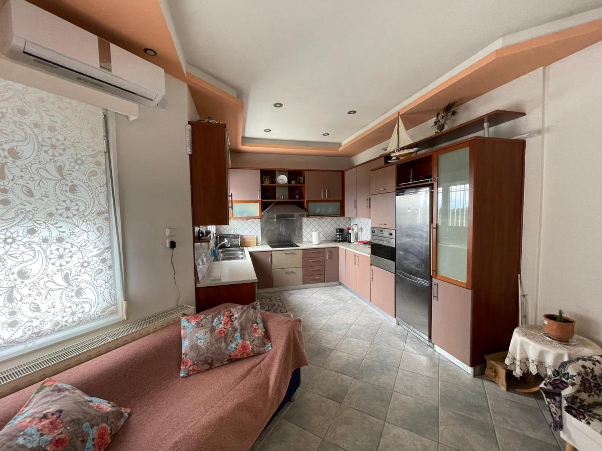 Seaside Apartment With Private Garden Néa Ankhíalos المظهر الخارجي الصورة