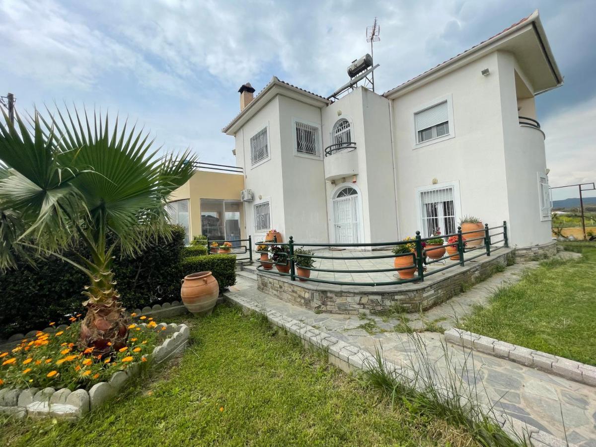 Seaside Apartment With Private Garden Néa Ankhíalos المظهر الخارجي الصورة